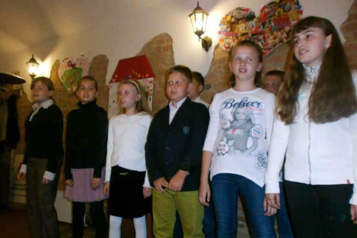 Dzień Mamy i Taty w szkole podstawowej