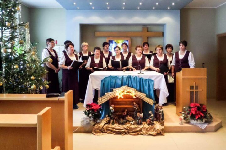 Muzyczny wolontariat - Siołkowiczanki zaśpiewały w Centrum Opieki Paliatywnej Caritas