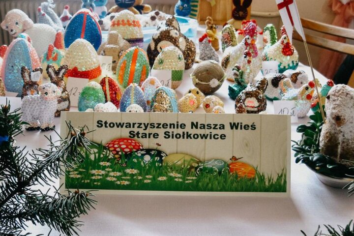Baby na Stoły