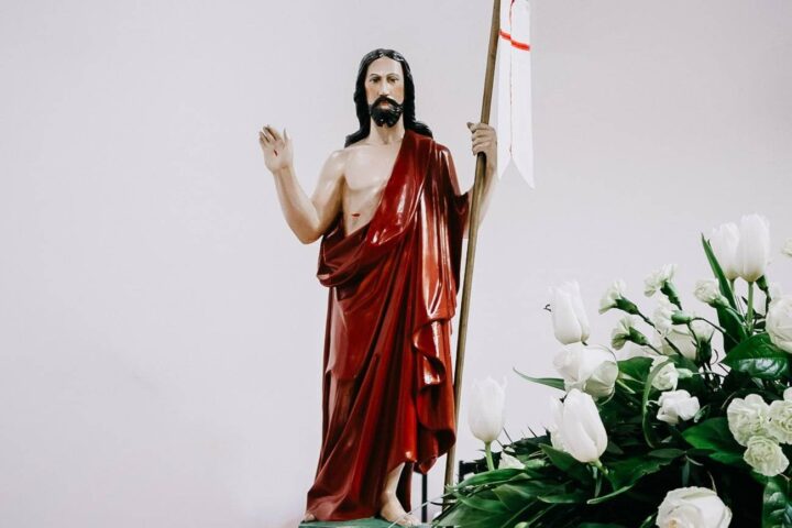 Wielkanoc - radość, spotkania i ... nowe wnętrze siołkowickiego kościoła!