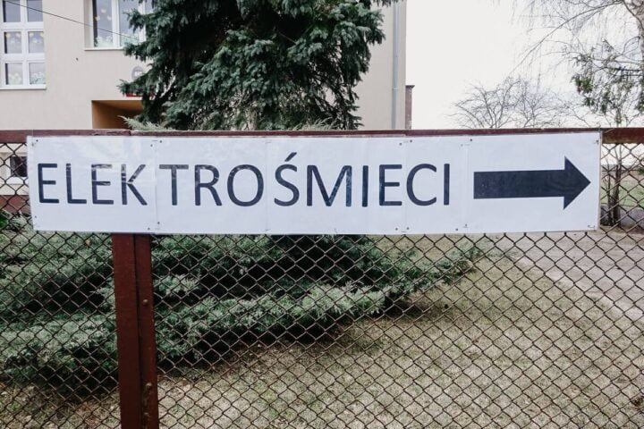 Wszystkie Dzieci zbierają Elektrośmieci