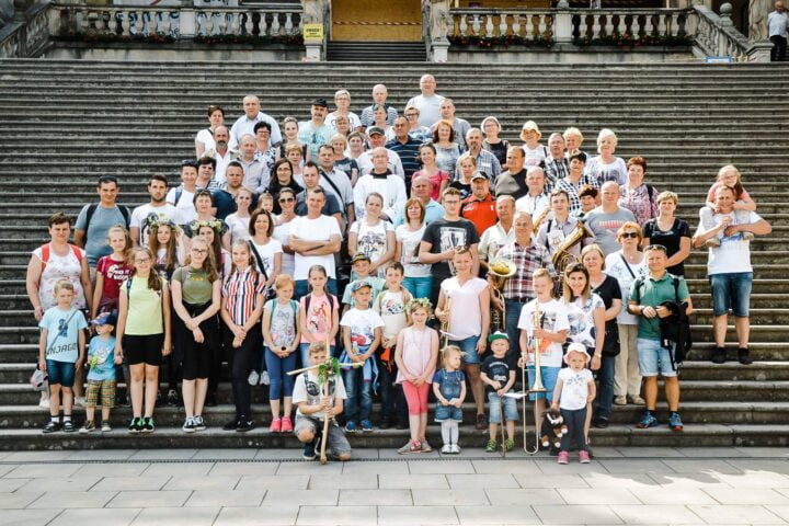 Liczna grupa pielgrzymów z naszej parafii udała się na pielgrzymkę do Barda Śląskiego i Wambierzyc