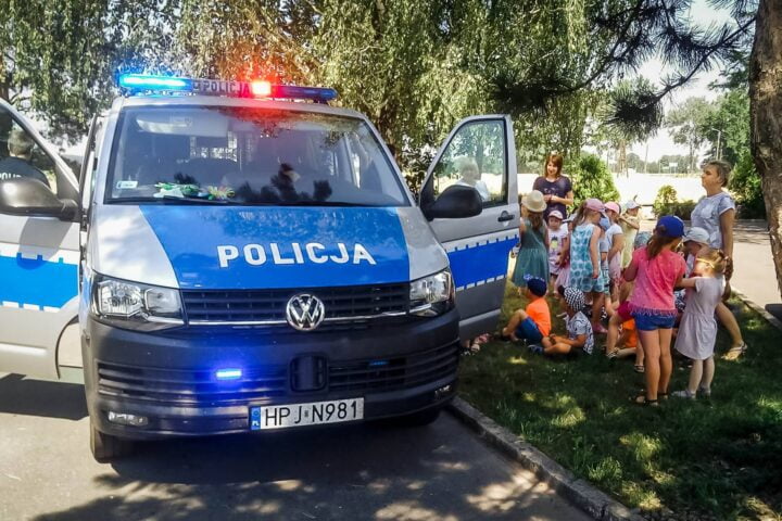 Przedszkolaków odwiedzili policjanci