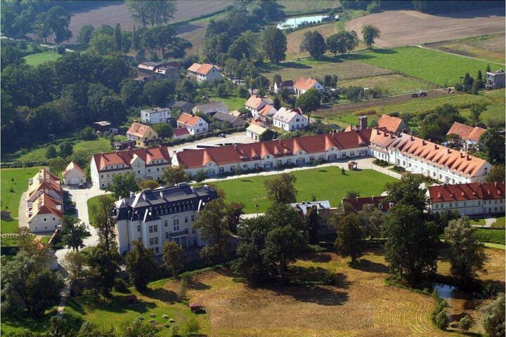 Wycieczka do Krzyżowej