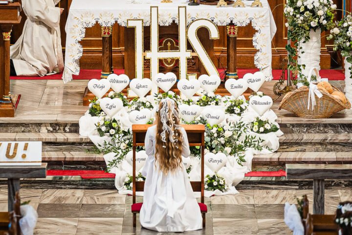 Pokażemy Uroczystość I Komunii Świętej w Starych Siołkowicach