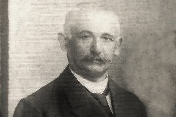 Andreas Pampuch urodził się w Starych Siołkowicach 27. listopada 1855 roku