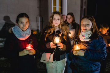 Światełko dla zmarłych - tradycja wciąż żywa