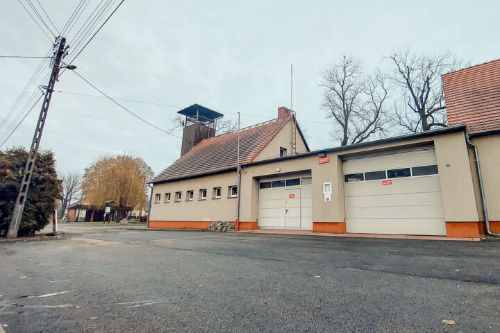 Nowy asfalt pod remizą OSP Stare Siołkowice