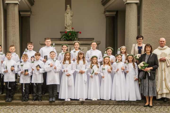 Uroczystość I Komunii Świętej w Starych Siołkowicach
