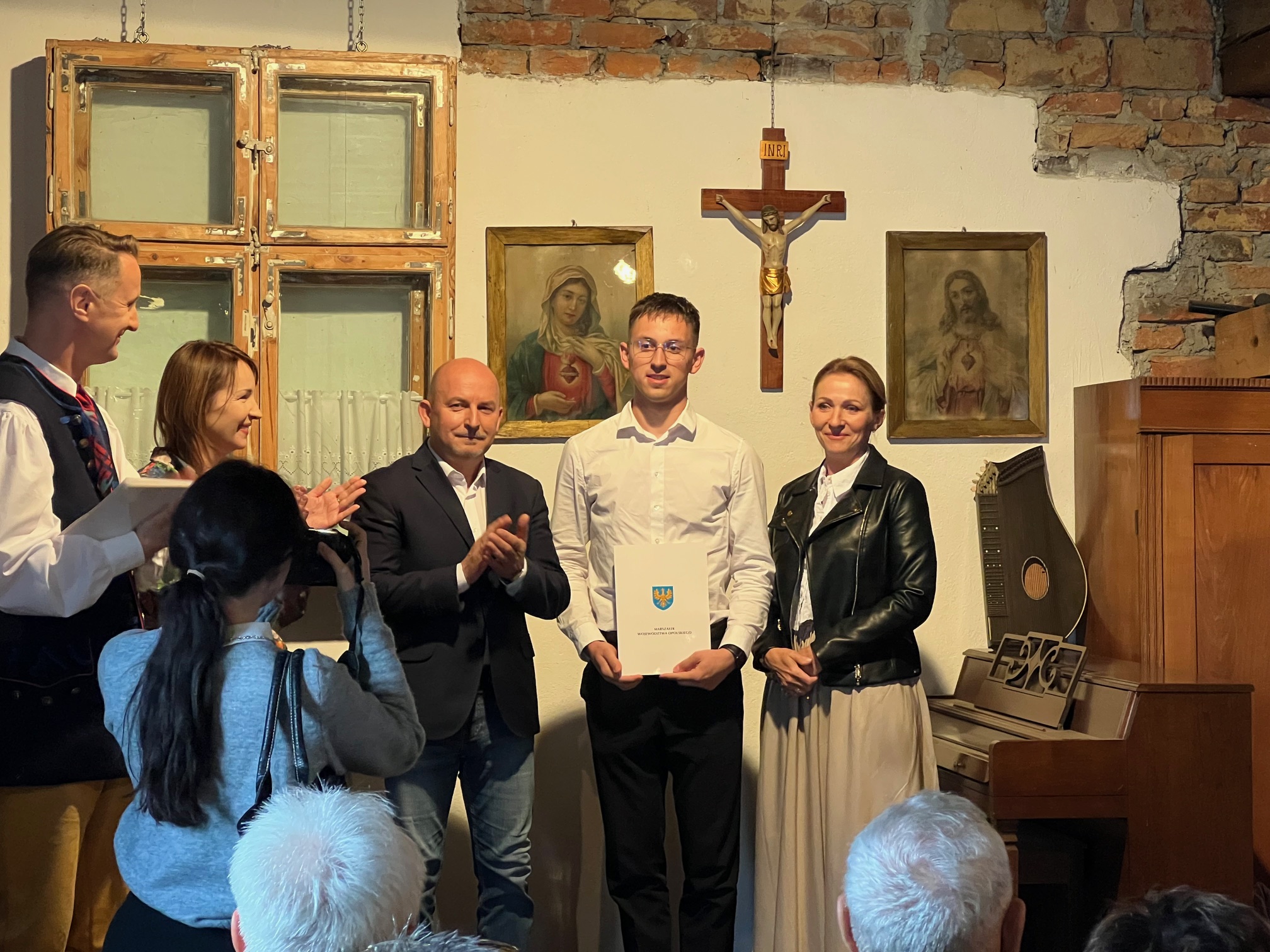 Murale z historią: Ginące zawody na ścianach Starych Siołkowic
