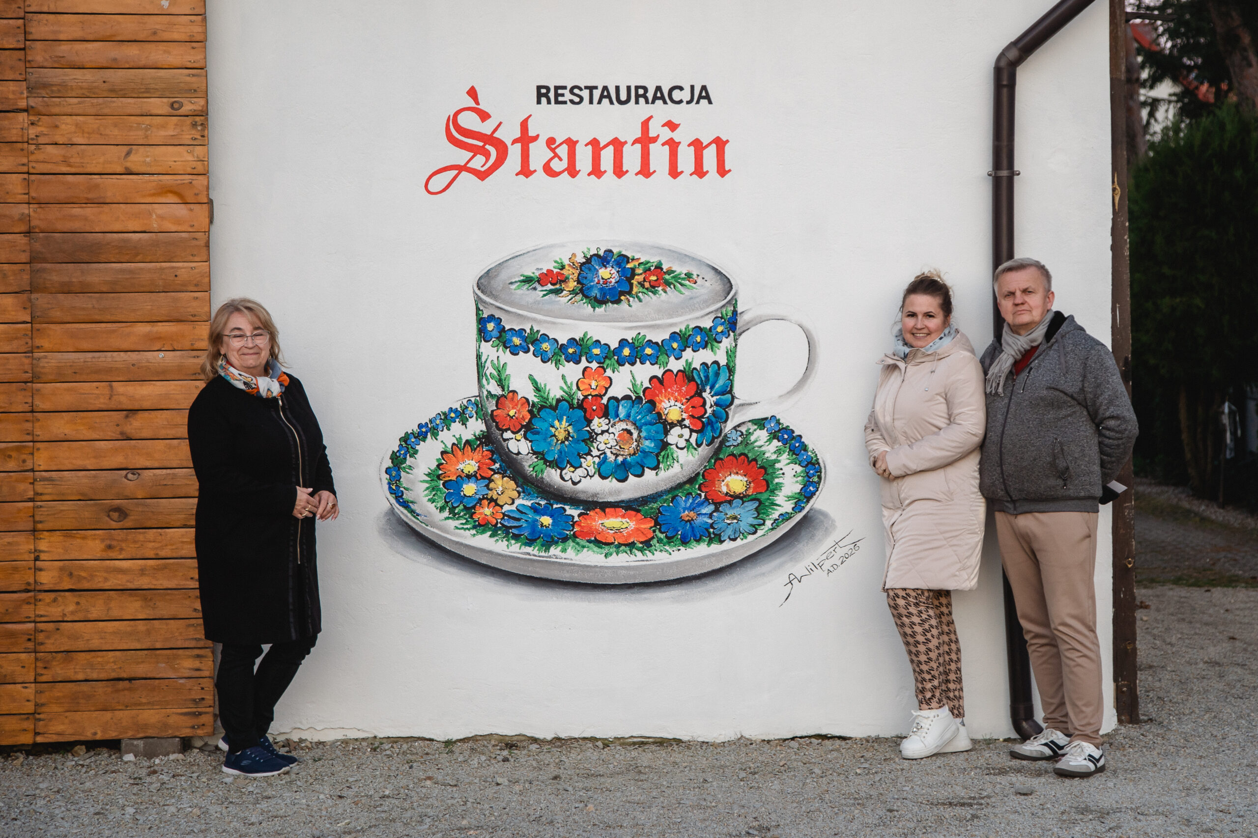 Nowy mural w Starych Siołkowicach ukazuje piękno Cepelii Opolskiej