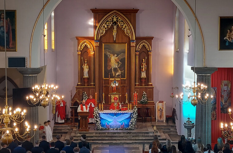 Uroczystość Sakramentu Bierzmowania w Starych Siołkowicach